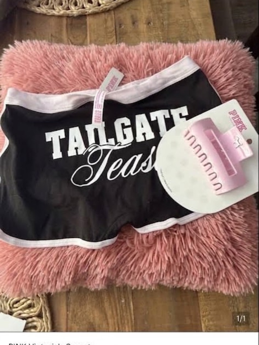 Victoria's Secret Black & Pink Tease' Women's Lounge Shorts and hair clip nwt